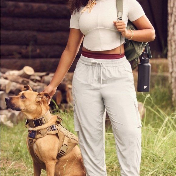 Fabletics | Ripstop Cargo Pants - Picture 4 of 10